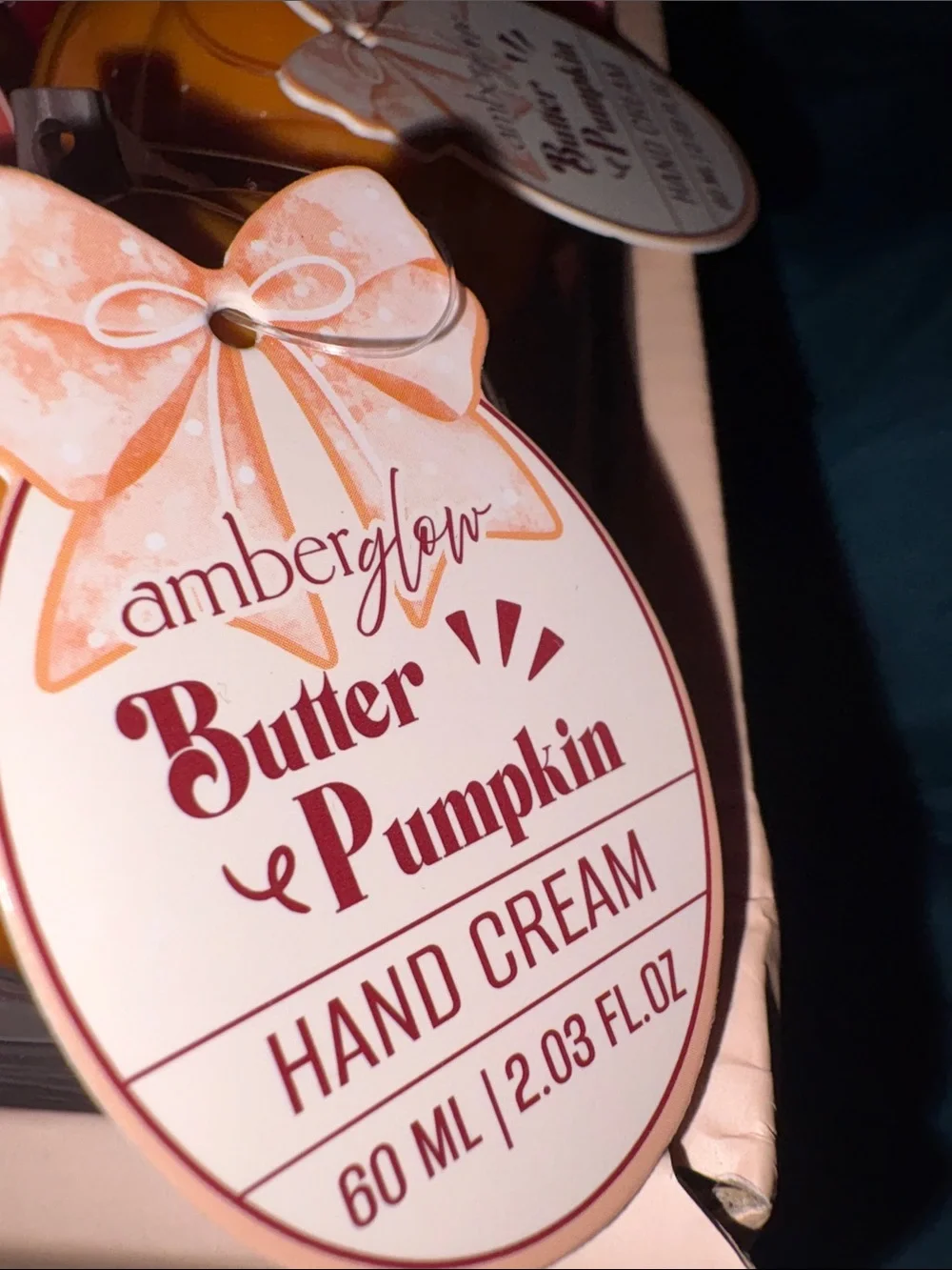 Amber Glow - Butter Pumpkin Scented Hand Cream - 🎃 2.03 fl oz